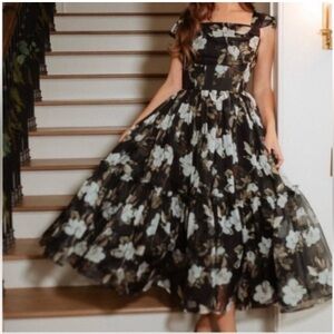 NWT Ivy I Feel Pretty Floral Midi Dress in Magnolia size 10